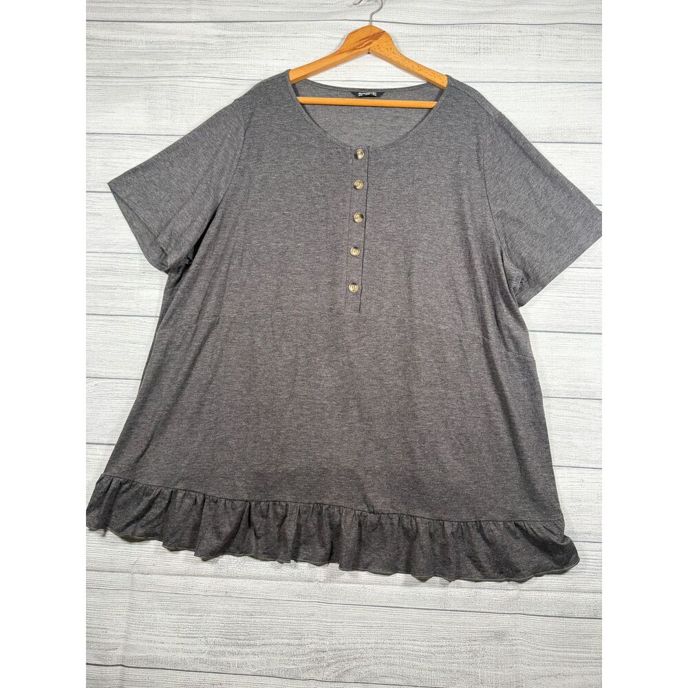 BloomChic Women’s Size 26 4X Gray Button Front Ruffle Hem Tunic Top 4262